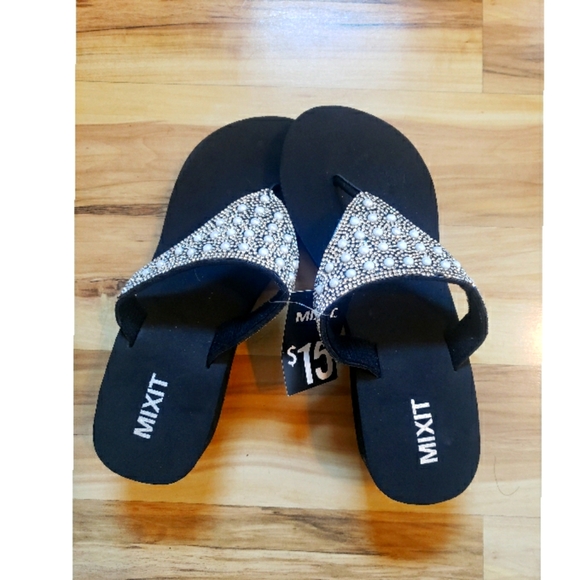 🗻Mix It Sparkle Sandles🗻 - Picture 1 of 4